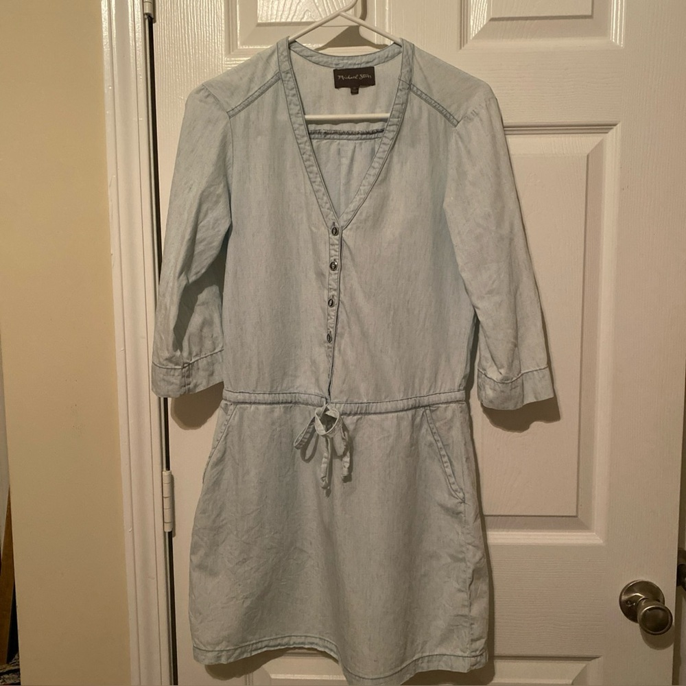 Michael Stars mini  V-Neck